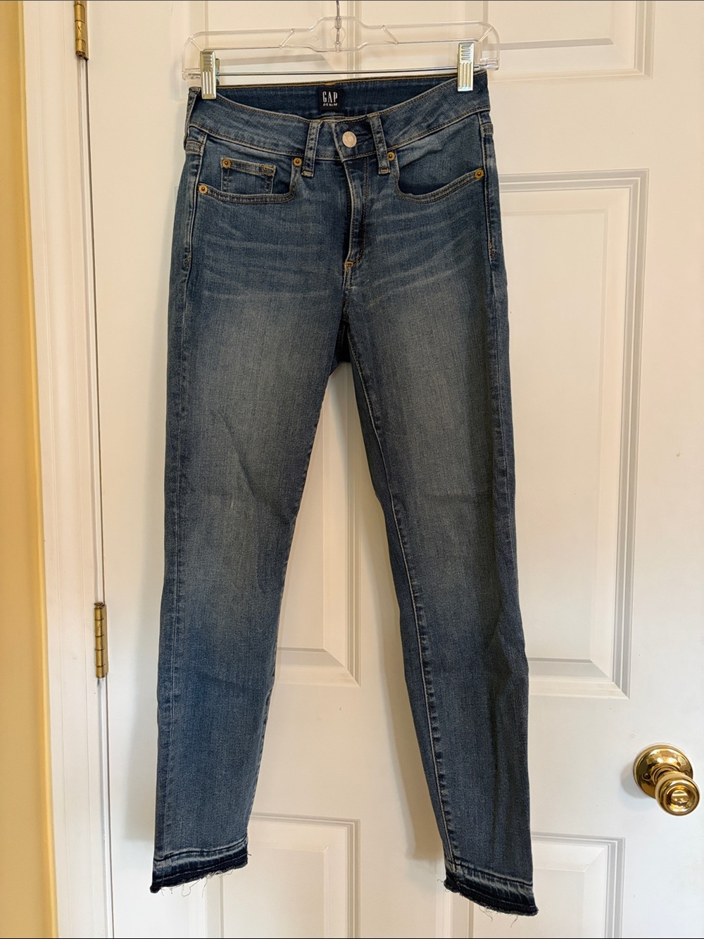 GAP Womens Mid-Blue Skinny Jeans
